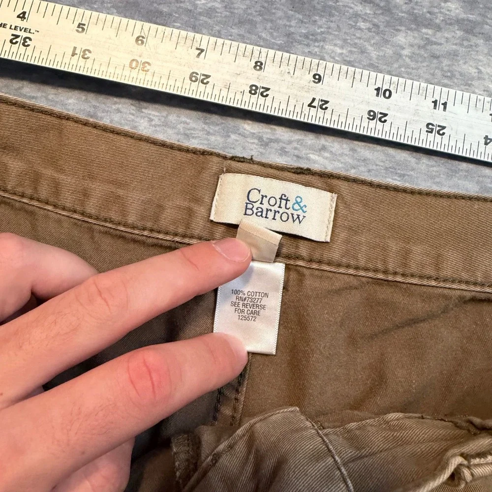 VTG Croft & Barrow Mens Brown Cotton Cargo Shorts 36 Elastic Waist Faded